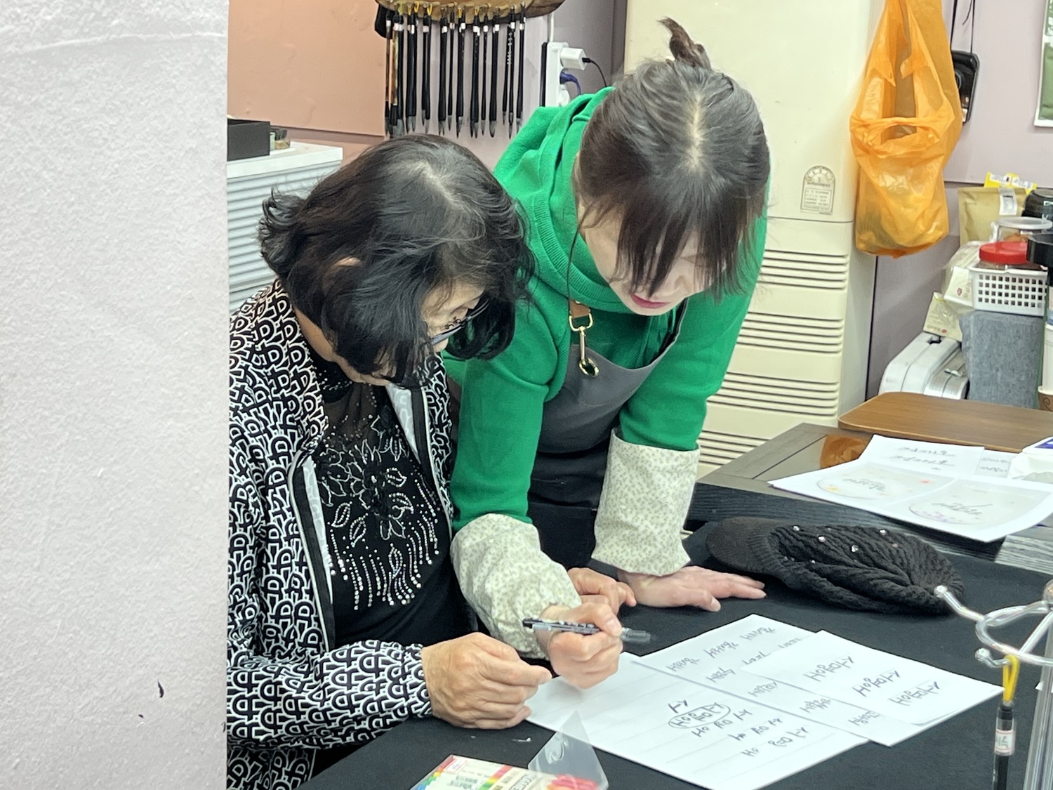 켈라그라피 몽글몽글 수업을 소개합니다!